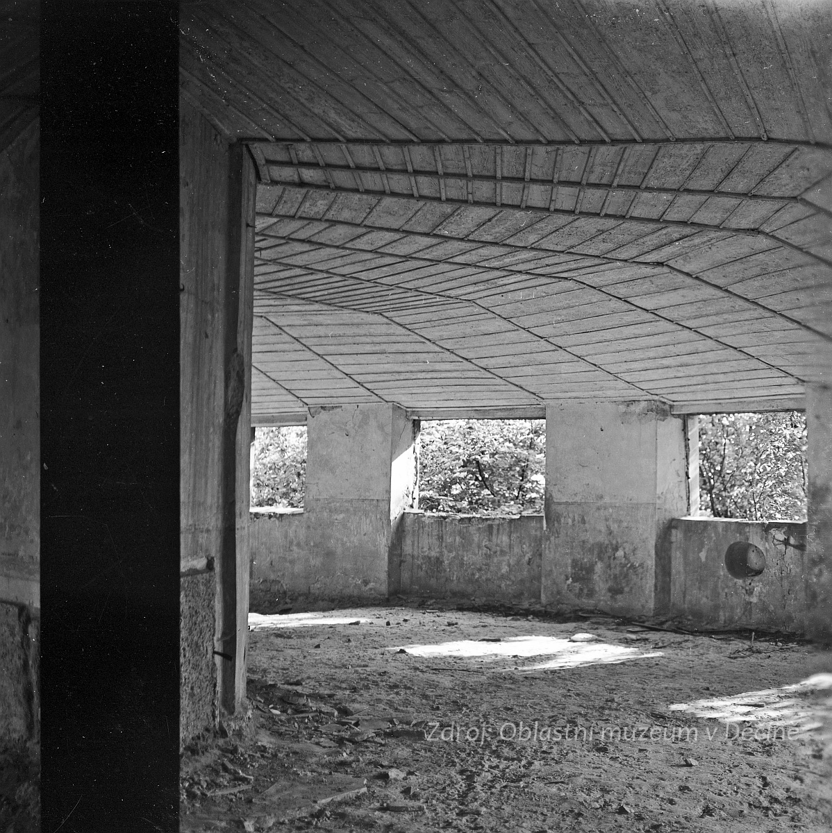 Boží vrch (Gottesberg) u Verneřic, poutní kostel Nejsvětější Trojice