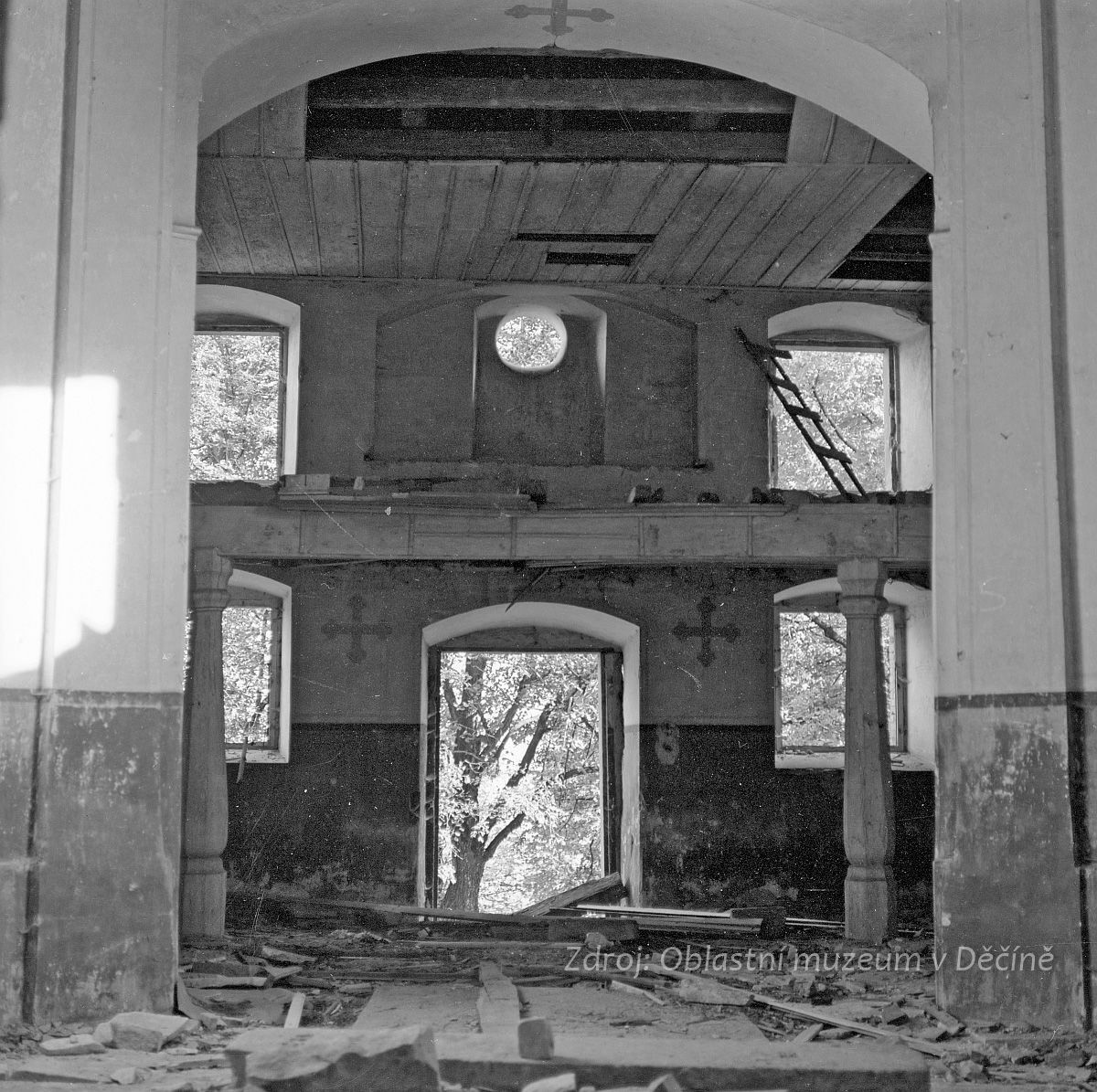 Boží vrch (Gottesberg) u Verneřic, poutní kostel Nejsvětější Trojice